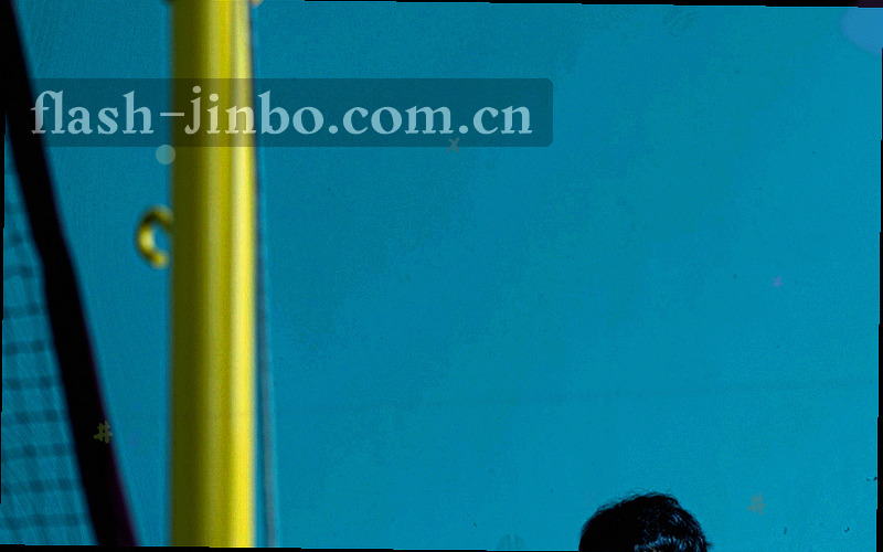 深色界面中的版本反馈与订阅入口，包含设备型号和系统版本字段